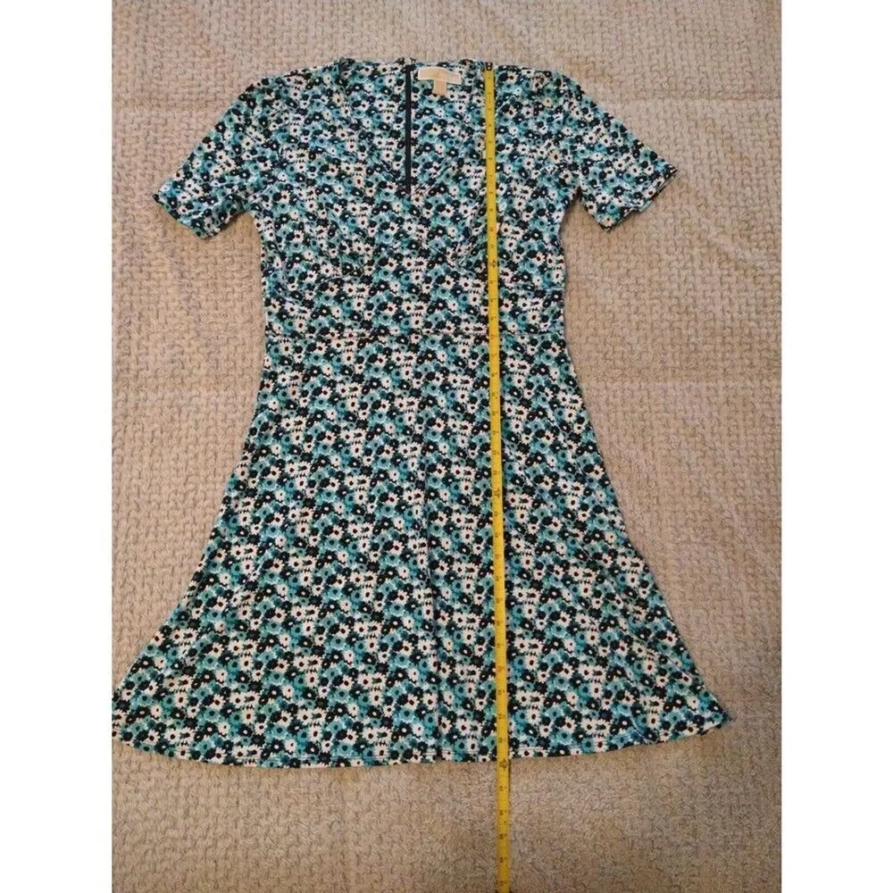 Michael kors v-neck  floral dress Medium Boho Feminine Cottagecore romance